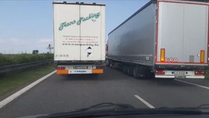 Kamionistom, ktorí sa obiehali na diaľnici D2, hrozia tresty