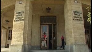 Právnickej fakulte Univerzity Komenského hrozí strata akreditácie