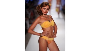 Neprehliadnite! Sexi modelky odhalili svoje pôvabné krivky