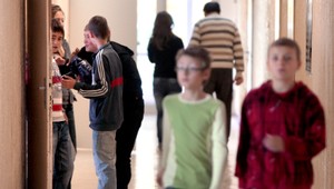 Deti ukameňovali, dobodali a pochovali chlapca (†6), tvrdí polícia