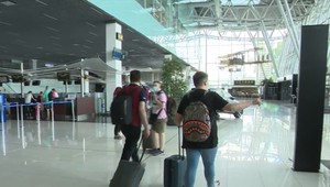 Pozor na suveníry z dovolenky. Môžu vám ju predražiť