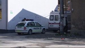 Brutálna bitka na železnici. Rómovia strojvodcu zmlátili do krvi!