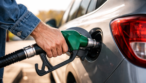 Analytik: Nafta je palivom ekonomiky. Ceny na pumpách môžu ďalej stúpať