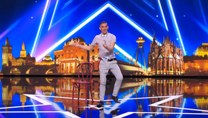 Jeho taneční pohyby vás inspirují, ale i pořádně pobaví: Porota nezadržela výbuch smíchu!