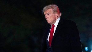 Trumpove clá dusia slovenský priemysel. Výroba padá, mzdy klesajú