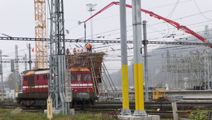 Na východe sa samovoľne pohol rušeň. Prešiel až 17 kilometrov
