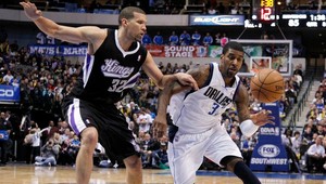 NBA: San Antoniu pomohol aj prvý triple-double Parkera