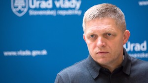 Fico pobúril výrokom o monitorovaní moslimov ich komunitu