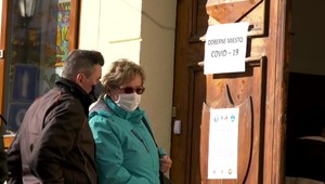 Doktori majú na výber, môžu a nemusia požadovať antigénový alebo PCR test