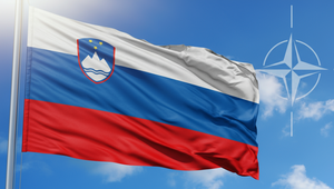 Slovinsko na odchode z NATO? Predseda parlamentu sľúbil referendum