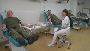 Nemocnice bojujú s nedostatkom krvi: K pomoci sa pridali aj vojaci