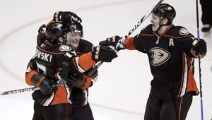 Višňovský zvažuje okrem Islanders aj ponuky z KHL. Aj zo Slovana?