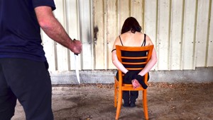 Rodinná dráma. Muž (31) sa vyhrážal svojej manželke