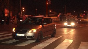 Nehoda v Snine! Auto vlieklo chodca takmer 20 metrov