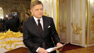 PROFIL. Robert Fico (49) bojuje o post prezidenta SR