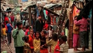 V Bombaji zbúrali domov hviezdy Milionára z chatrče