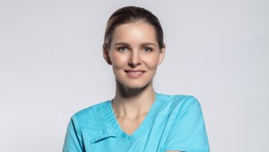 Keď TOTO známa Slovenka vybalila na dovolenke v reštaurácii: Hostia z nej odpadli!