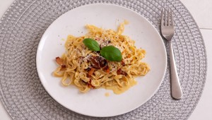 Cestoviny carbonara