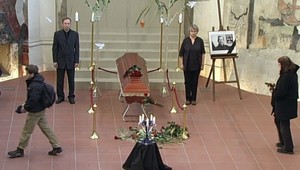 Havla si uctíme štátnym smútkom, na pohrebe možno aj Obama