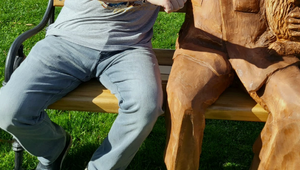 Spevák s najdlhším prirodzením v českom šoubiznise ukázal svoju pýchu: Ženy, videli ste už takúto uhorku?