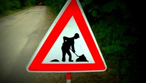 Vodiči, pripravte sa na dopravné obmedzenie. Platiť začne už v piatok