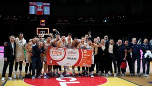 Českí basketbalisti prepísali históriu. Zahrajú si na olympiáde v Tokiu!