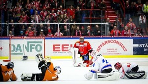 Hudashow novej generácie! Slováka vo Švédsku milujú