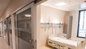 Smrtiaca huspenina: Mäsový výrobok zabil jedného človeka, ďalší dvaja sú v nemocnici