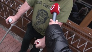 Prehovoril autor statusu so zbraňou pred protestami. Vzduchovku mal vraj na líšku