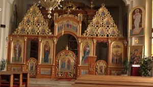 Dvaja lupiči sa vlámali do kostola a ukradli pokladničky. Šokujúce je, že to boli len chlapci