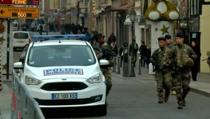 Polícia v Štrasburgu zabila údajného 29-ročného strelca