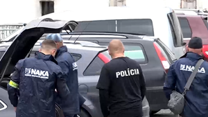 NAKA zadržala stredoškoláka, podozrieva ho z účasti na terorizme