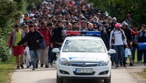 Ďalší migranti prichádzajú, do Maďarska a Rakúska dorazili opäť tisíce