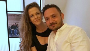 Najkrajšia fotka s vyznaním! Robo Papp ukázal manželku s čerstvo narodeným synčekom!