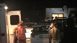 V osade na východe sa pobili dve rodiny. Použili mačety a baseballové palice