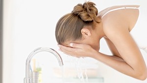 Úrad verejného zdravotníctva varuje pred nebezpečnou kozmetikou