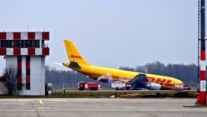 Airbus havaroval na letisku v Bratislave a už tam zostal...