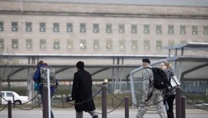 Pentagón asi zmierni postoj k homosexuálom v armáde