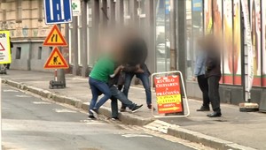 Štáb TV JOJ zachytil krádež v priamom prenose. Agresívny zlodej sa snažil ujsť