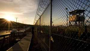 Väzni poslaní na Slovensko sú nebezpeční teroristi