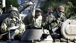 Do Luhanska vtrhlo tisícdvesto ozbrojencov, vraj Rusov