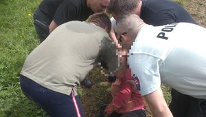 Romanu našli bez známok života. Policajti ju zachránili