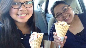 Každý školský rok sa fotila s mamou: Ich posledný záber vás chytí za srdce