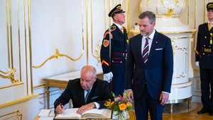 Maďarský prezident podpísal novelu ústavného dodatku, ktorý ukončil jeho funkčné obdobie