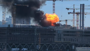 VIDEO: Zábery zachytili výbuch pri stavbe obchodného centra