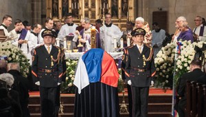 Rozlúčili sme sa s prvým prezidentom Slovenska Michalom Kováčom (†86)