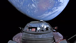 Tesla Elona Muska bola vypustená do vesmíru pred štyrmi rokmi: Toto ju čaká