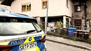 Obete trojnásobnej vraždy v Bavorsku boli mŕtve už niekoľko týždňov