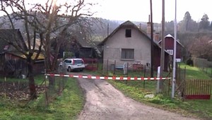 Za vraždu kamaráta dostal doživotie, no tvrdí, že je nevinný. Podľa znalca je nebezpečný