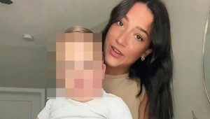 Mladá mamička sa pochválila synčekom, reakcie ľudí ju zaskočili: TO nie je bábo, ale obor!